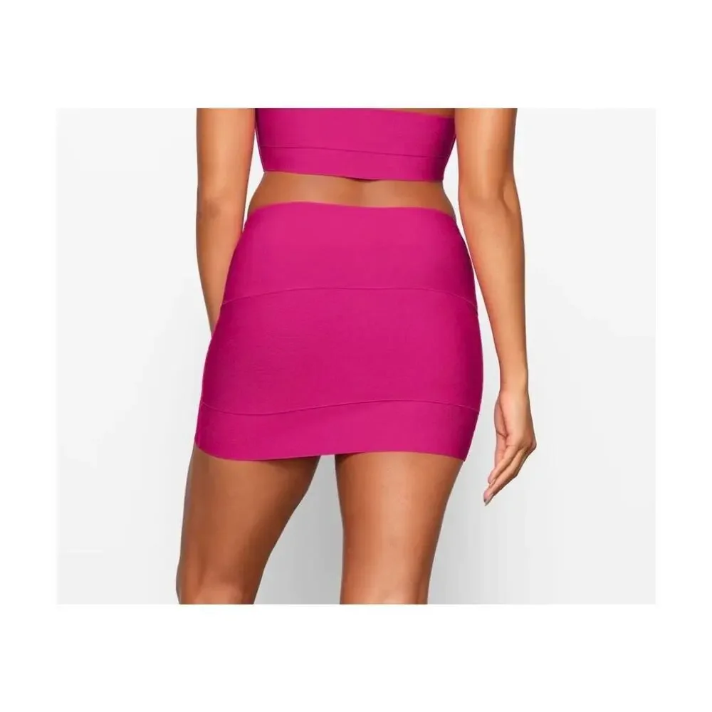 Skims Swim Skirt‎ 3X Magenta Mini Shape Swimsuit Coverup Beach Eye Catching